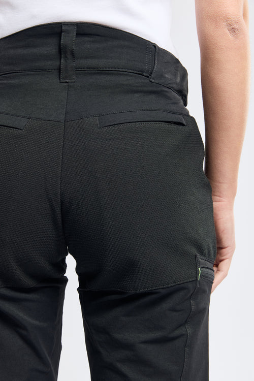 Pantalon technique LAKKARI - Bermudes - 4